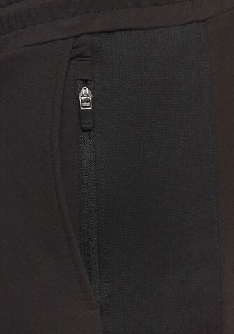 Authentic Le Jogger Tapered Hose in Schwarz