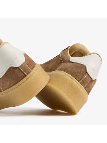 Baskets Nero Giardini en beige