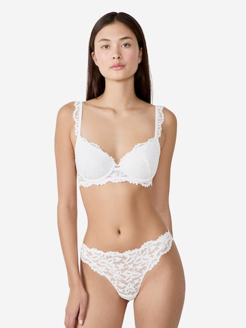 ETAM BH in Beige: Vorderseite