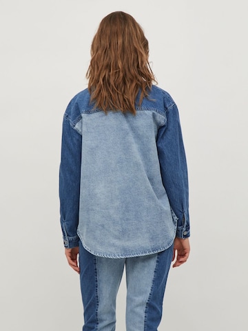 VILA Blouse in Blauw