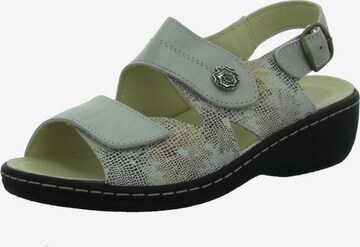 Longo Sandals in Green: front