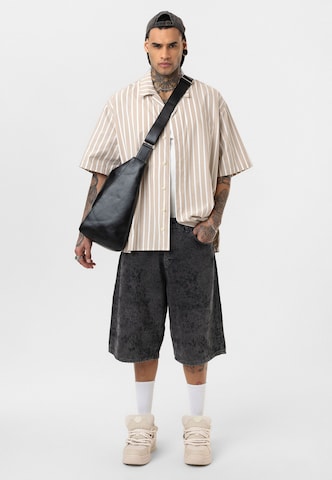 Dandalo Regular fit Button Up Shirt in Beige