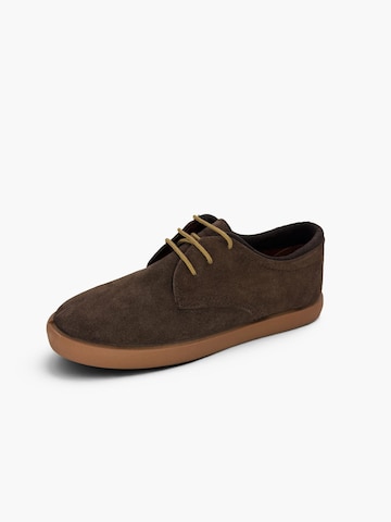 Chaussure basse Pisamonas en marron : devant