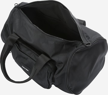 Calvin Klein Víkendová taška - Čierna