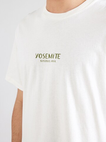 JACK & JONES T-shirt 'JORYOSEMITE' i vit