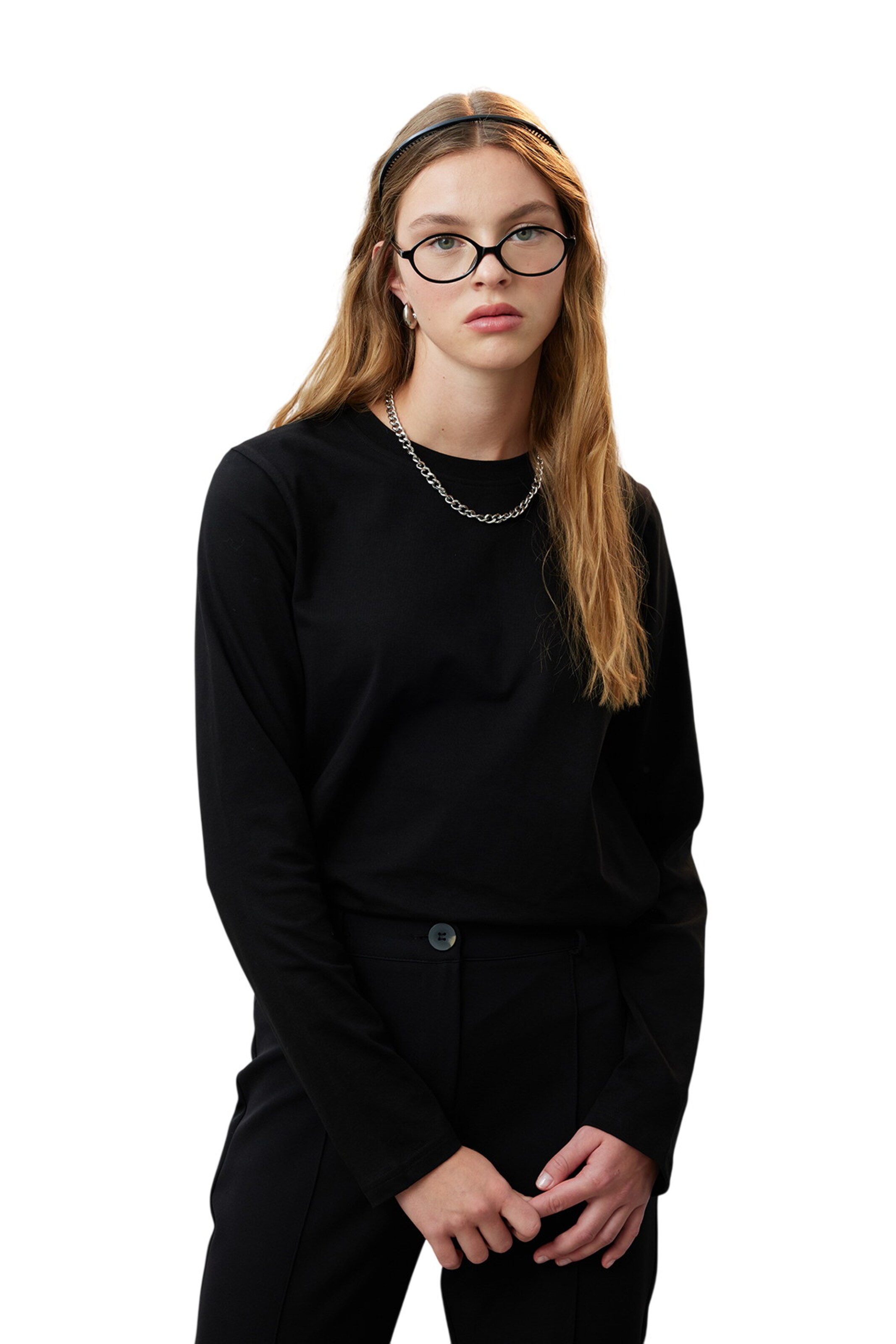 MANUKA Shirt in Zwart: voorkant