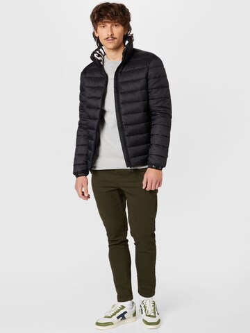 India Nat patroon Superdry Winterjas in Zwart | ABOUT YOU