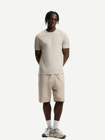 Bershka Shirt in Beige