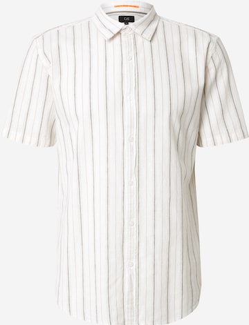 QSRegular Fit Košulja - bijela boja: prednji dio