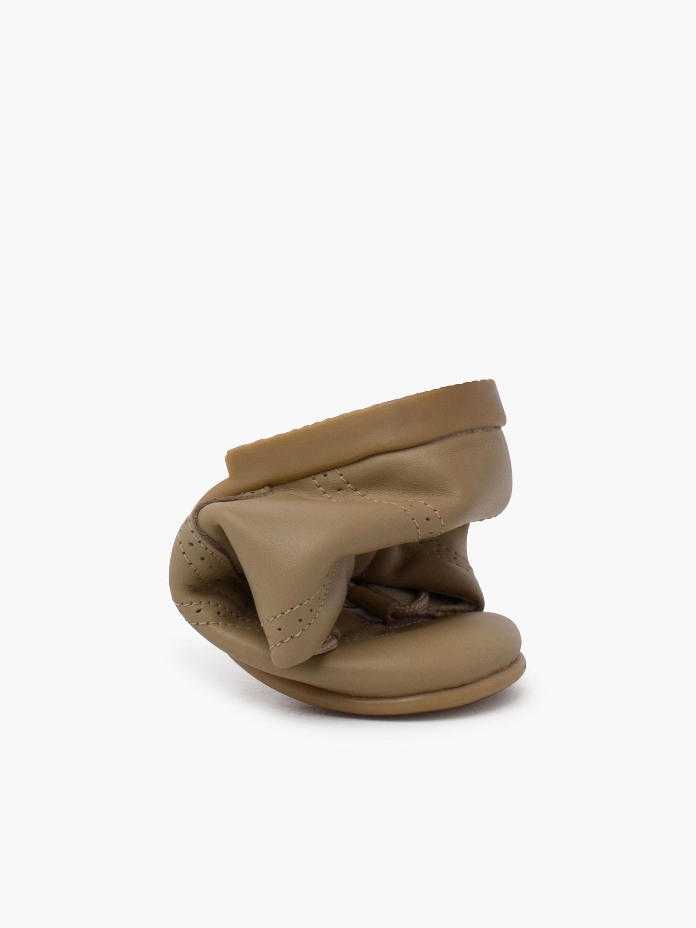 Chaussure basse Pisamonas en beige