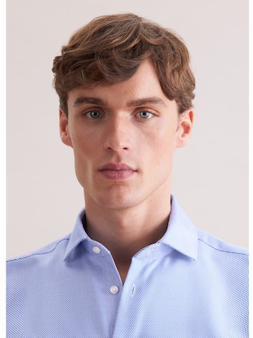 Coupe regular Chemise SEIDENSTICKER en bleu