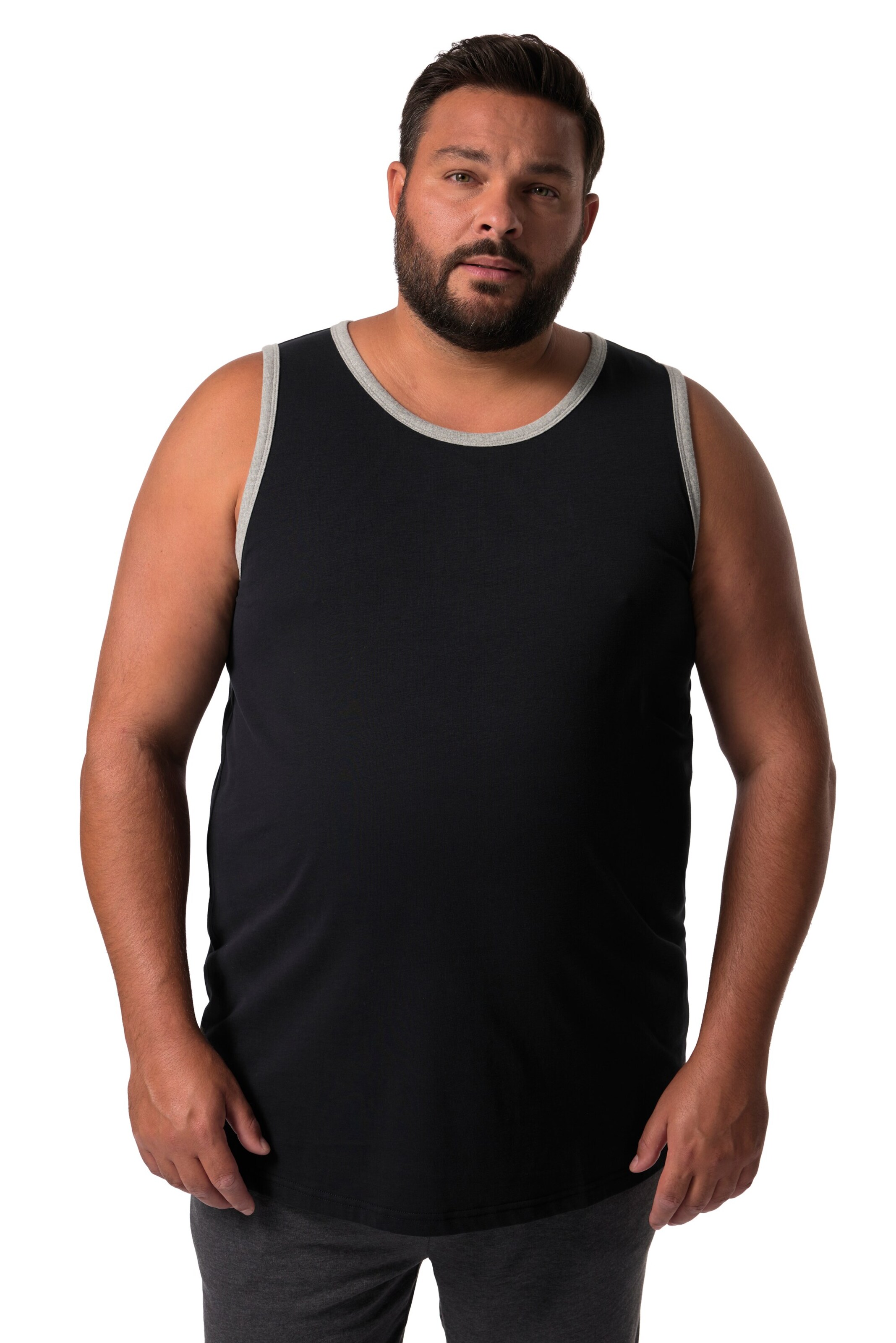 Men Plus Undershirt in Black: front
