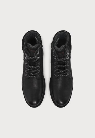 MUSTANG Veterboots in Zwart: bovenkant