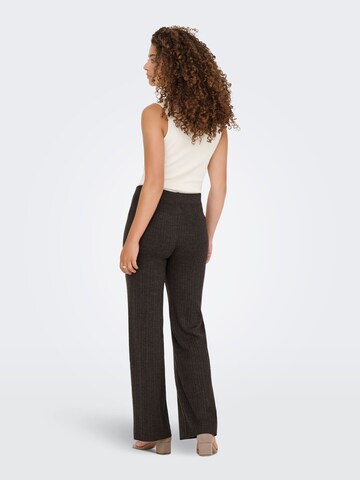 Baggy Pantaloni 'ONLThea' di ONLY in marrone