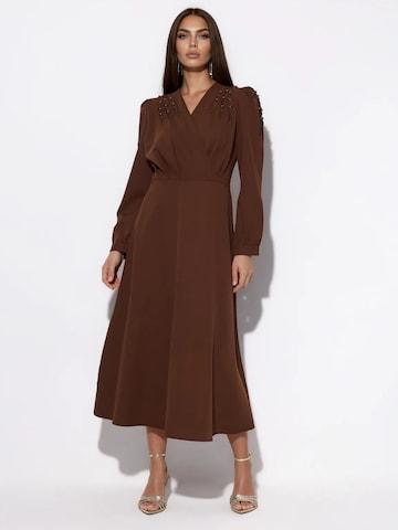 MSN Collection Dress in Brown: front