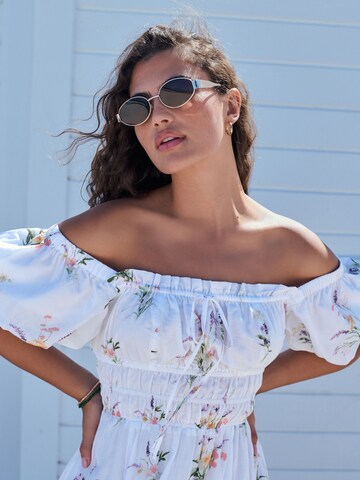 Robe Next en blanc