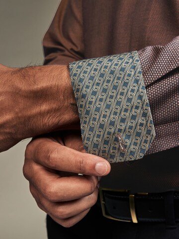 Next Slim fit Πουκάμισο σε καφέ