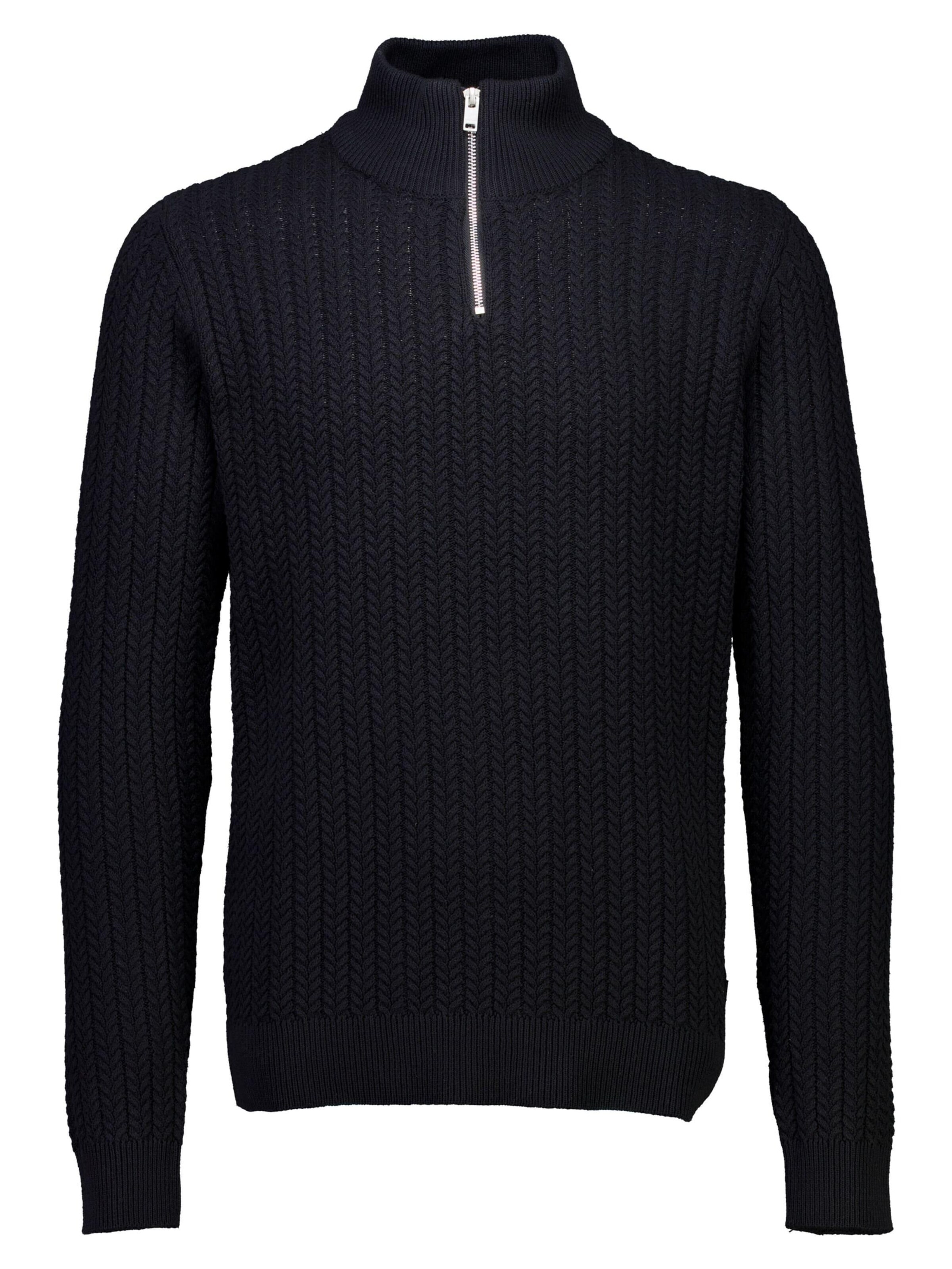 Lindbergh Sweater in Black: front
