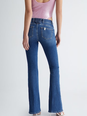 Liu Jo Flared Jeans in Blau