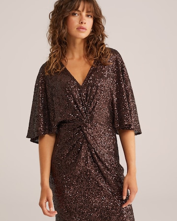 Abito di WE Fashion in marrone