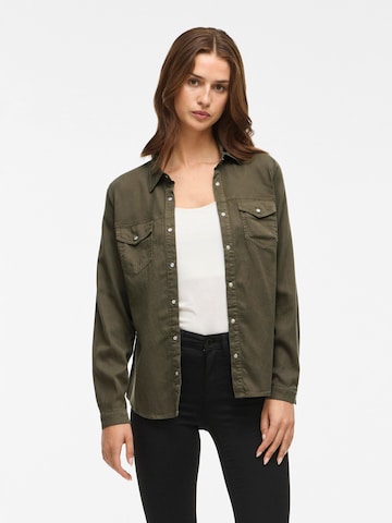 Skinny Camicia da donna 'VIBista' di VILA in verde: frontale