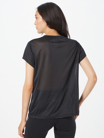 Reebok - Camiseta funcional en negro