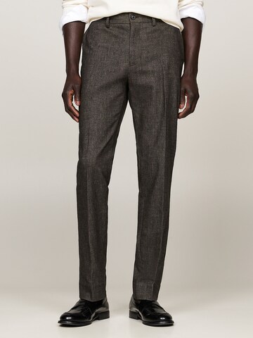 TOMMY HILFIGER Regular Hose 'Denton' in Braun: Vorderseite