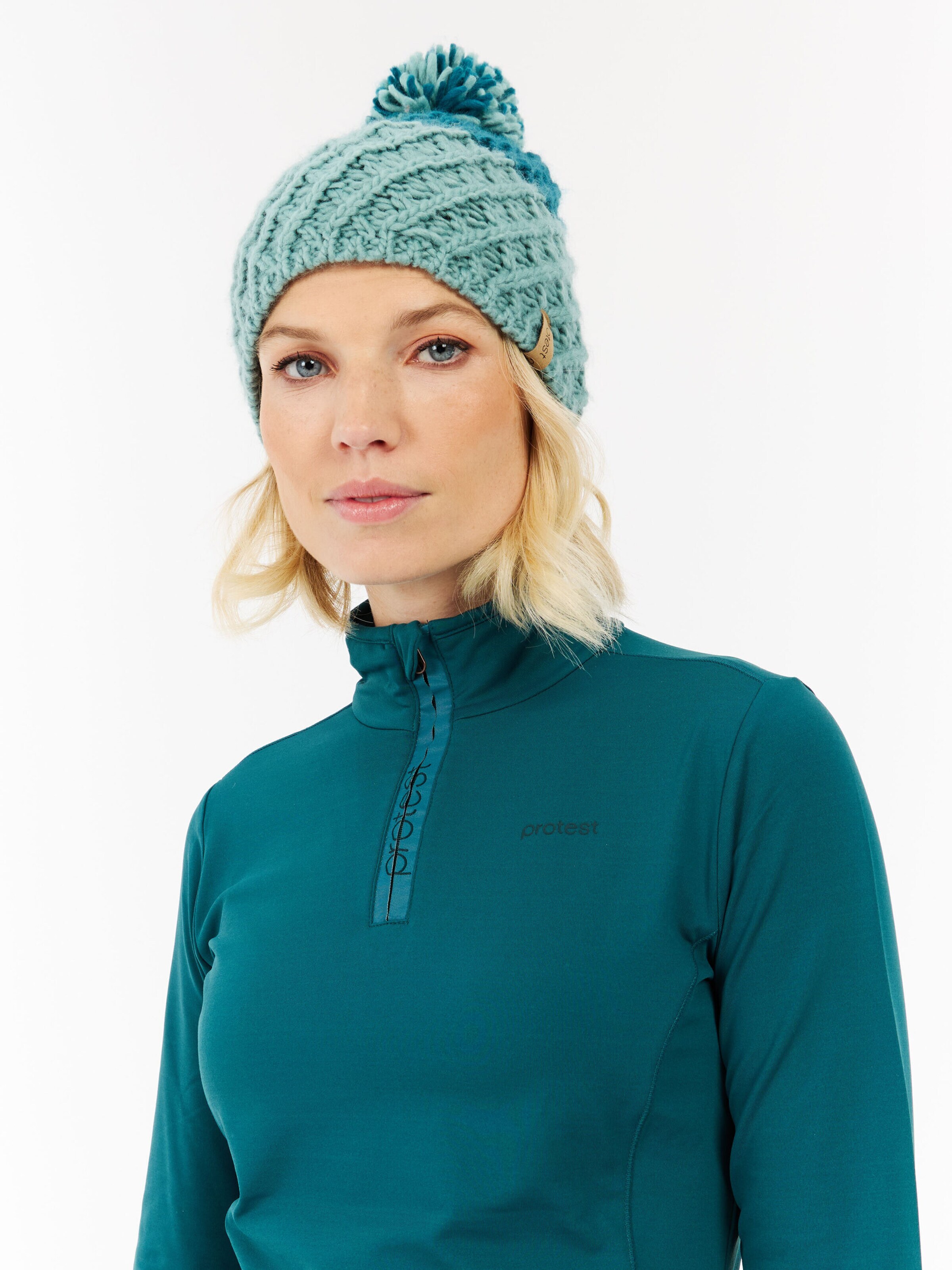 PROTEST Sportief sweatshirt 'REFABRIZ' in Blauw