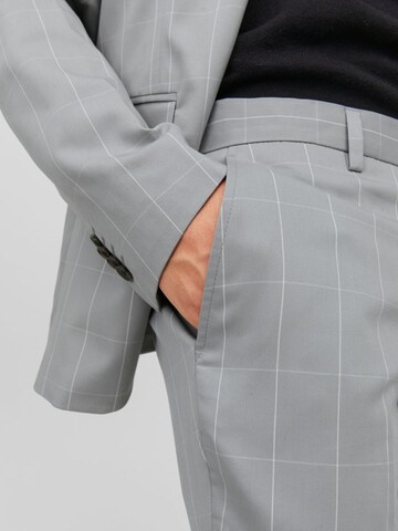 Coupe slim Pantalon à plis JACK & JONES en gris