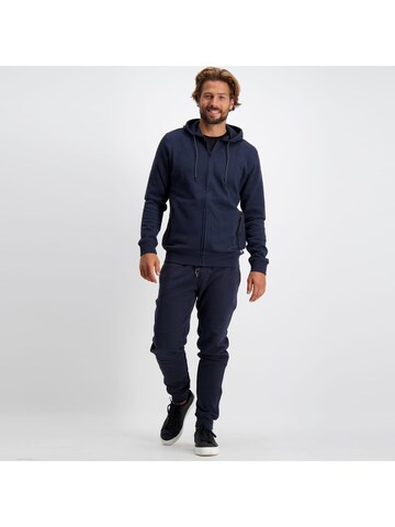 CARS Baggy Sportbroek 'lax sw pant' in Blauw: voorkant