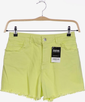 Twin Set Shorts in S in Yellow: front