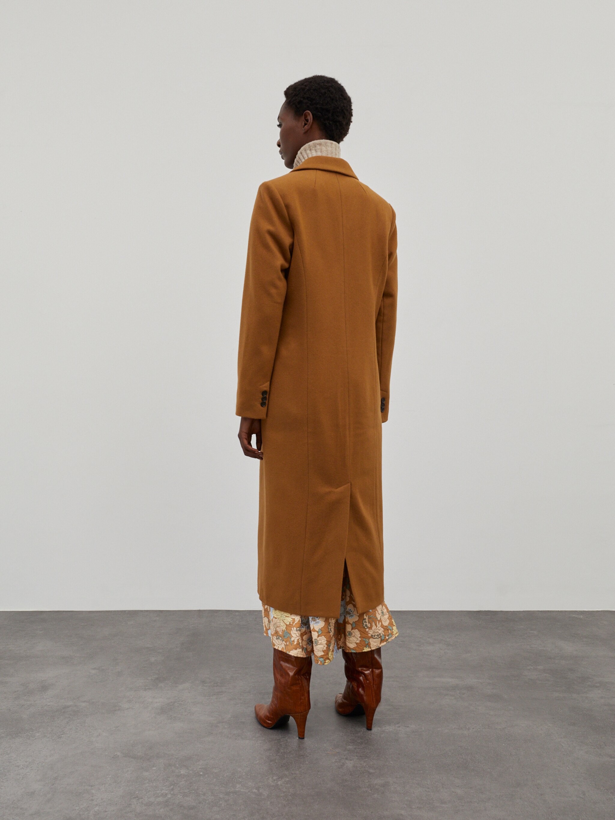 EDITED Produits Manteau mi-saison 'Airin' cognac