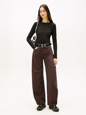 Tricou de la Tommy Jeans pe negru