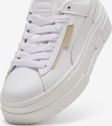 Baskets basses 'Mayze' PUMA en blanc