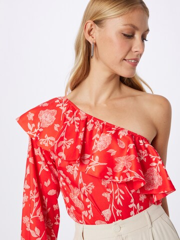 In The Style - Blusa body 'JAC JOSSA' em vermelho