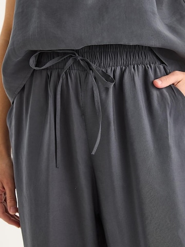 Bianco Lucci - Roupa de casa 'Zweiteiliges Set' em cinzento