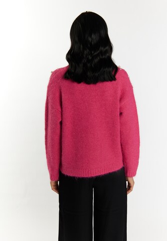 Pullover di faina in rosa