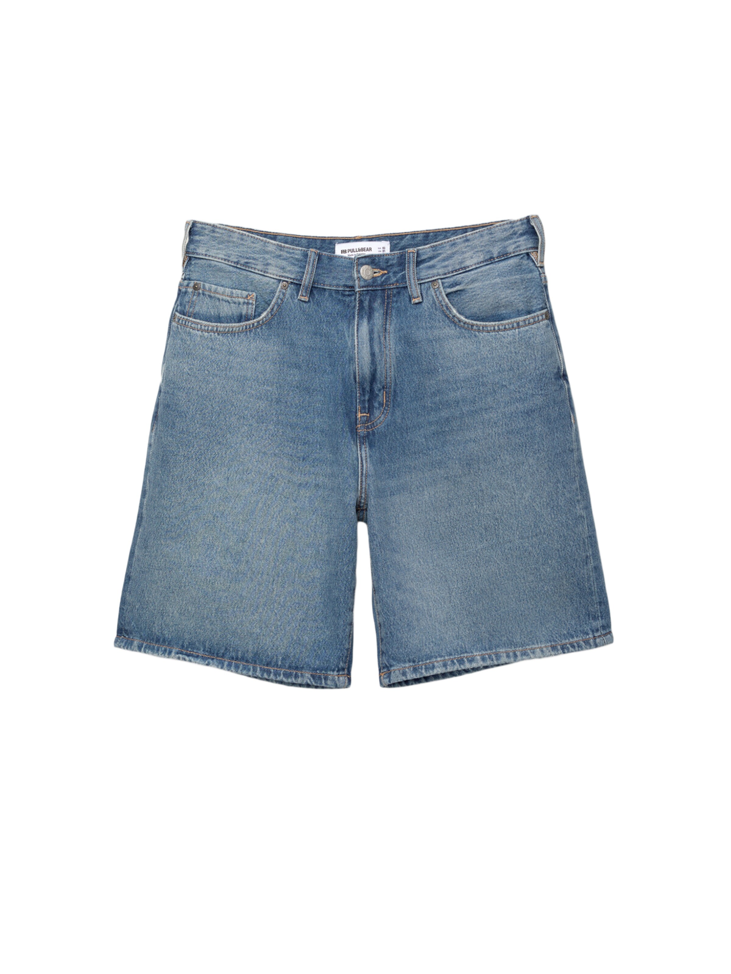 Pull&Bear Shorts in Blau: Vorderseite