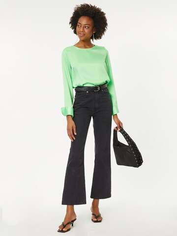 Monki Blouse in Green