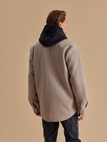 DAN FOX APPAREL Between-Season Jacket 'Arda' in Beige