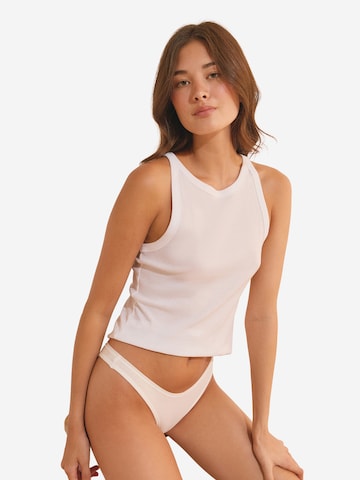 ETAM Thong 'John' in Pink