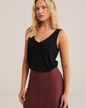 WE Fashion Toppi värissä musta: etupuoli