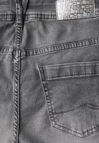CECIL Regular Shorts in Grau