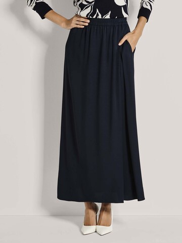 MADELEINE Skirt in Blue: front