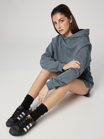 A LOT LESS Sweatshirt 'Maxime' in Grey