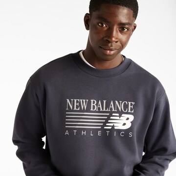 new balance Sweatshirt in Grau