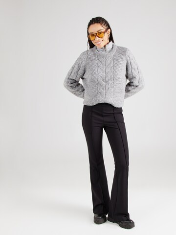 PIECES Pullover 'Nina' in Grau