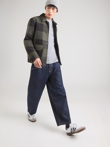 NAPAPIJRI Shirt in Grey