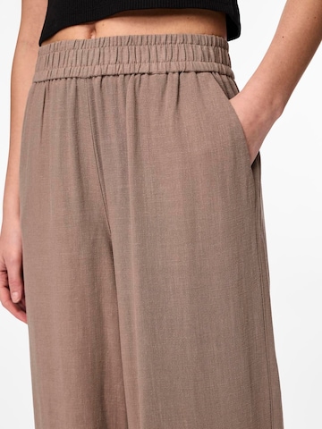 PIECES Loose fit Trousers 'Vinsty' in Brown