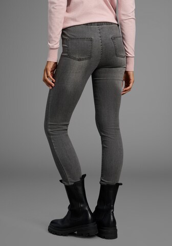 ARIZONA Skinny Jeans in Grau